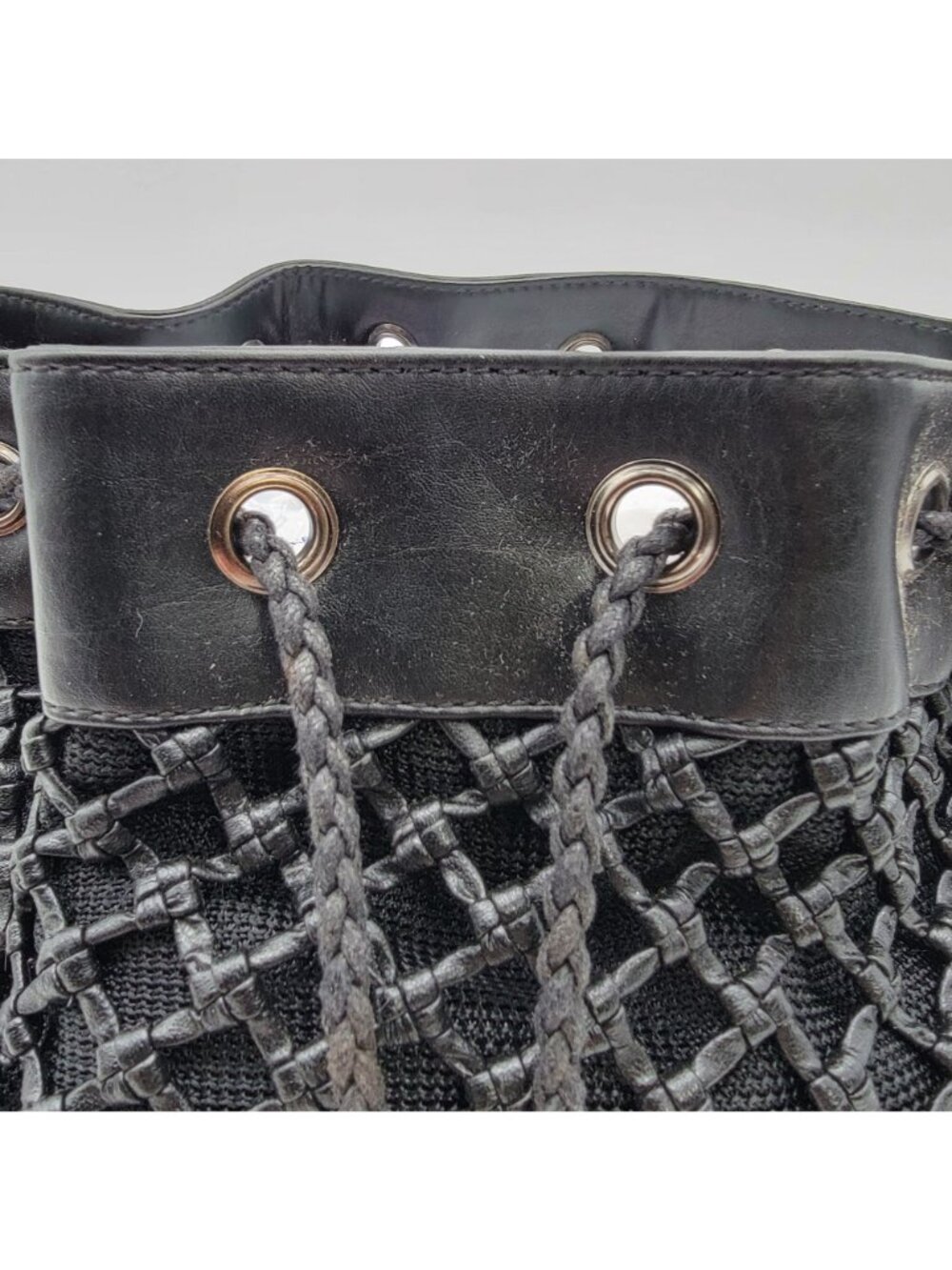 Black Basket Weave Mesh Bucket Shoulder Bag Purse - Picture 8 of 16